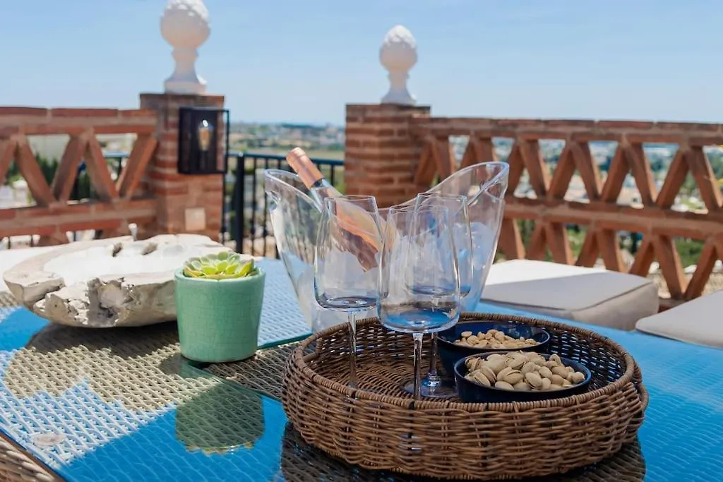 Casa Feliz - Mijas Golf, Private Pool, 3 Bedroom 3 Bathrooms Ensuite Málaga 0*,  Espagne